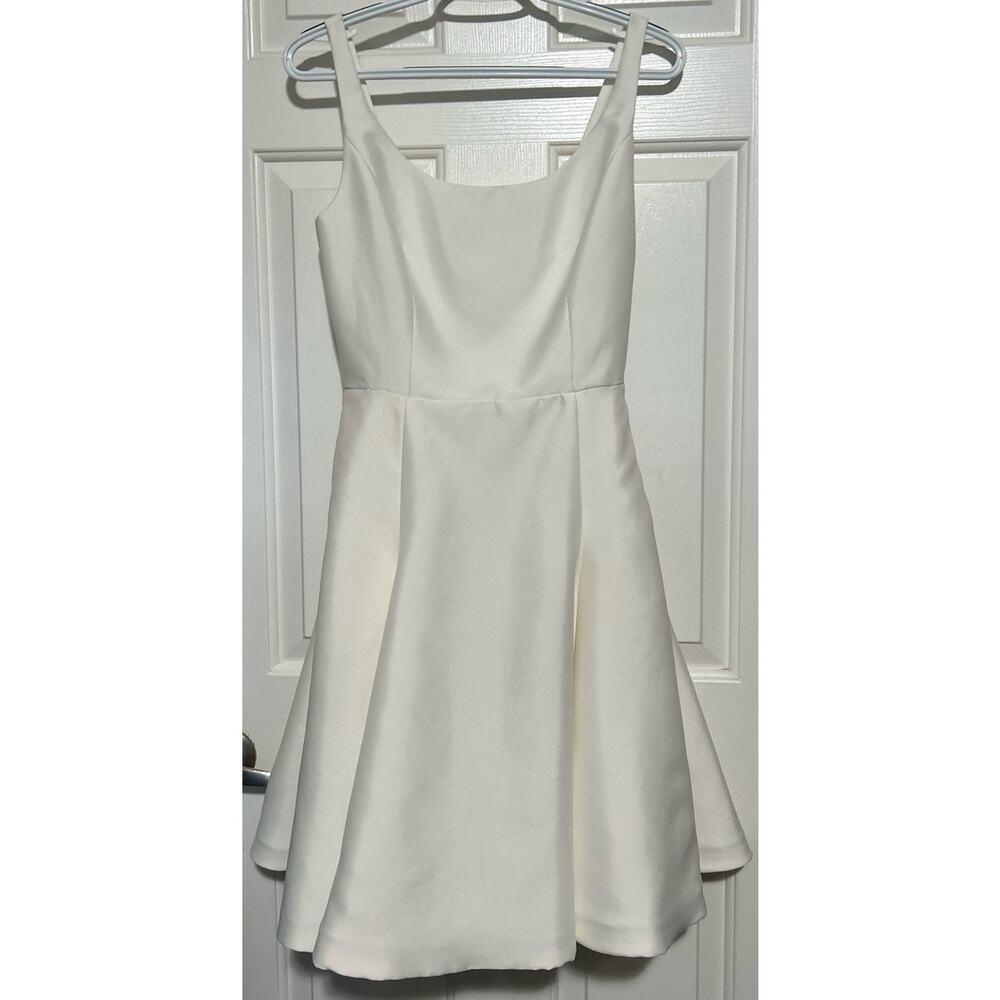 Jane Summers Women's/Junior's Cream Formal/Rehearsal Zip Up Dress Pockets Size 6